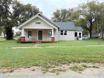 216 W Elm St