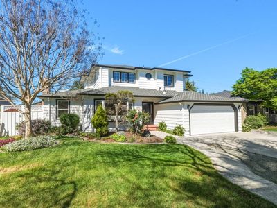 2215 Sunny Vista Dr