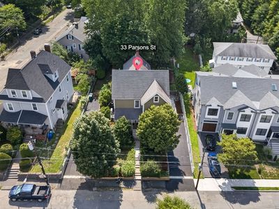33 Parsons St