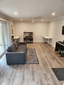 8515 Villa La Jolla Dr APT F