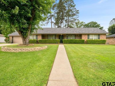 505 Country Club Dr