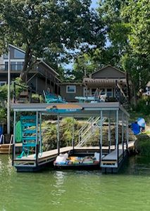 25 Beach Dr