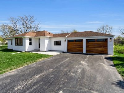 11038 Maple Ridge Rd