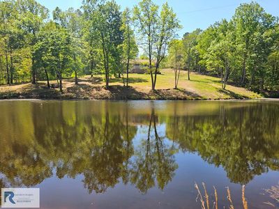 652 Country Ln