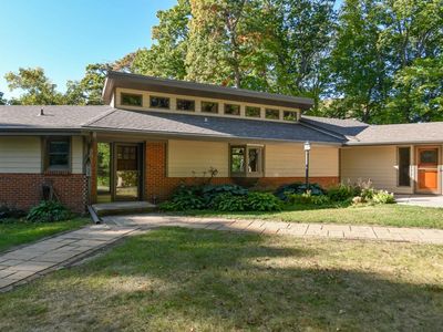 4413 Northwestern AVENUE