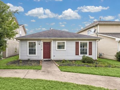 6106 Settlers Lake Cir E