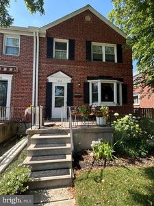 228 Altamont Ave