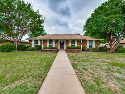 301 Hillcrest Dr