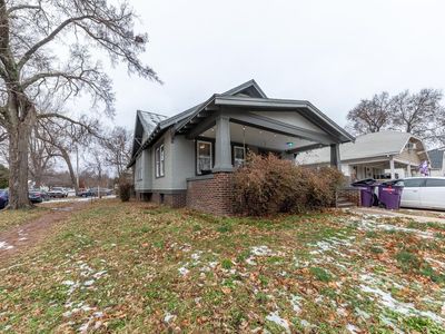 Property at 601 N Juliette Ave, Manhattan, KS