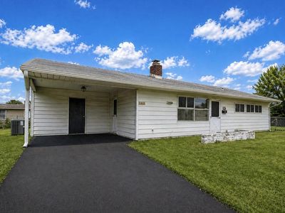 Property at 188 Farmbrook Dr, Levittown, PA
