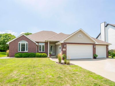 484 Bluestem Trl