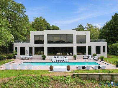 1400 Aqua Vista Ln