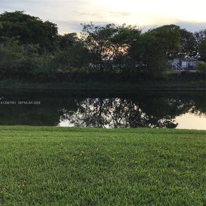 6870 Royal Palm Blvd APT 111M