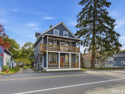 11-13 Putnam Road
