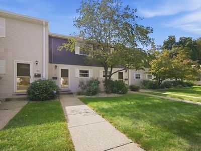 Property at 144 Autumn St APT E, Agawam, MA