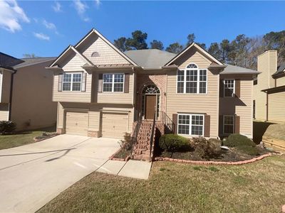 942 Ashton Park Dr SW