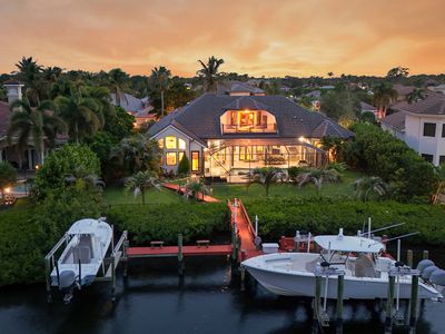 18989 SE Windward Island Lane