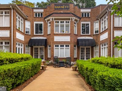 737 Barnett St NE APT C3