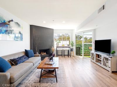 707 W 4th St APT 8