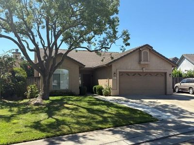 987 Pearwood Cir