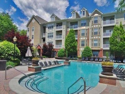 1134 Westchester Rdg #1134
