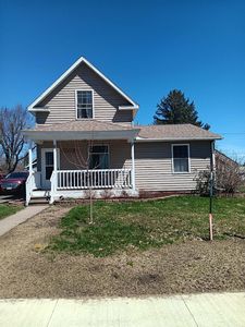 410 4th Ave N