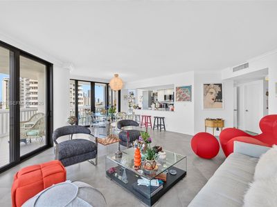 1000 Island Blvd APT 1204