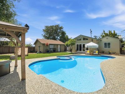 5530 Alum Rock Ave