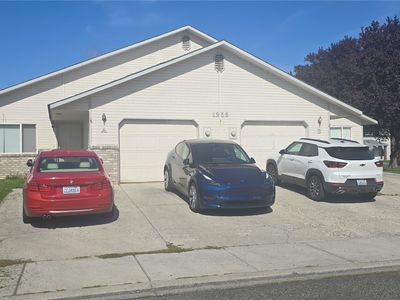 Property at 1255 Westbrook Loop, Yakima, WA