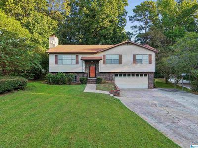 1212 Sweetwater Cir