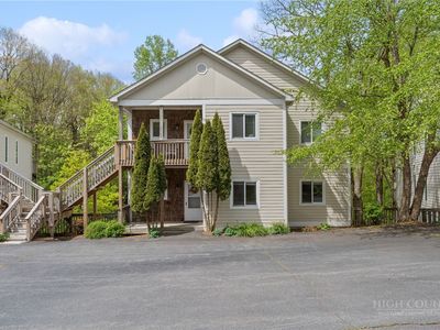 174 Evergreen Springs Court #301