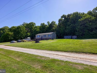 942 Buck Rd