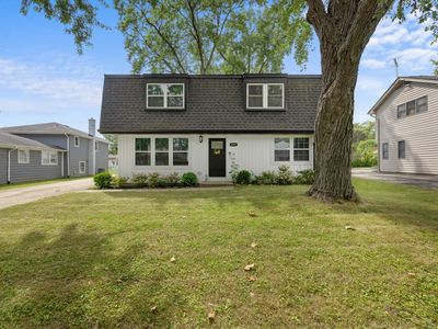 3703 Bluebird Ln