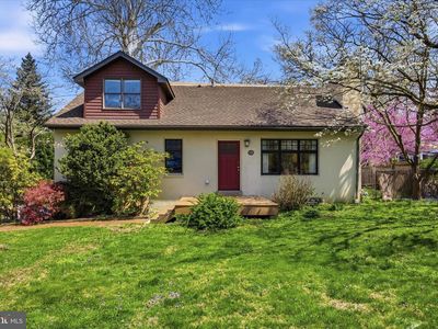 726 Crooked Ln
