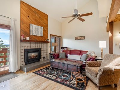 735 Wapiti Drive #C