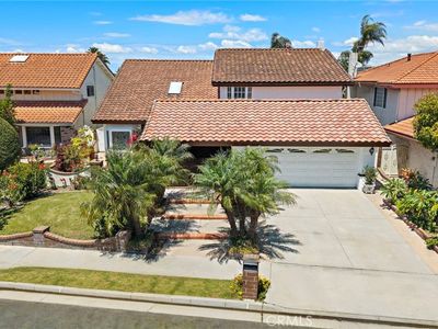 9889 Hamilton Ave