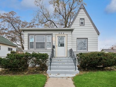 590 Price Ave