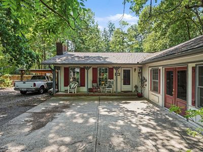7316 Fox Rd