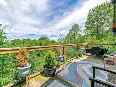 1078 Charter Hills Road