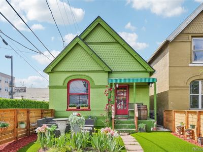 32 W 3rd Avenue