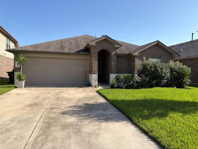 726 Desert Pea Ln