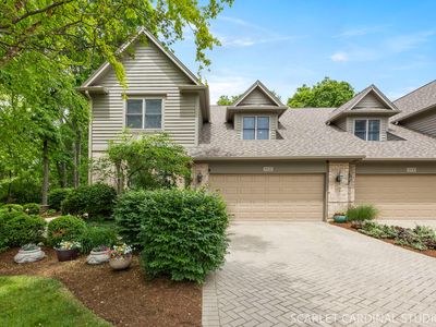 1028 Crestwood Cir