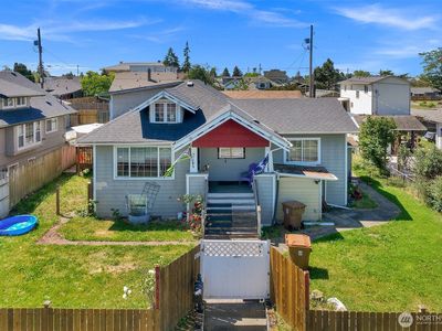 3710 E I Street
