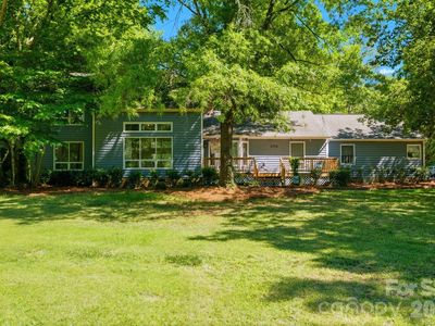 1775 Apple Tree Ln