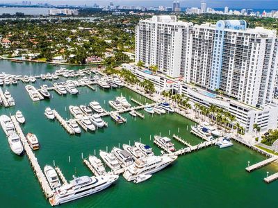 1800 Sunset Harbour Dr #2109