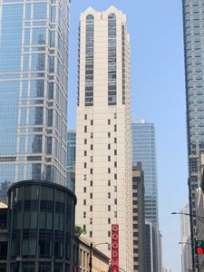 200 N Dearborn St UNIT 2406