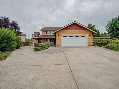 2617 SW Florer Dr