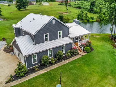 153 Natures Cove Rd
