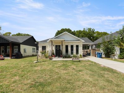 110 E College Ave