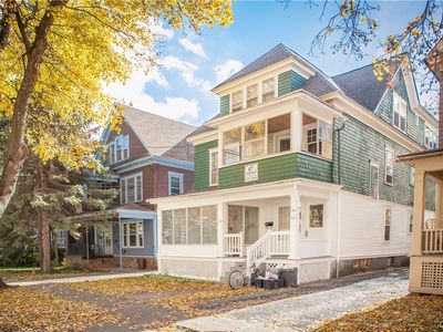 560 Clarendon St #64